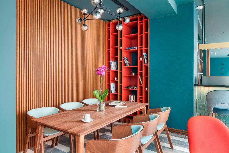 Rentplanet - Centrum Aparthotel Breslau